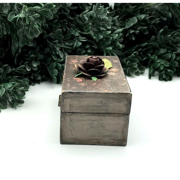 Decorative small Wooden Trinket Box With Decoupage Floral Rose design with brown - Picture 3 of 6